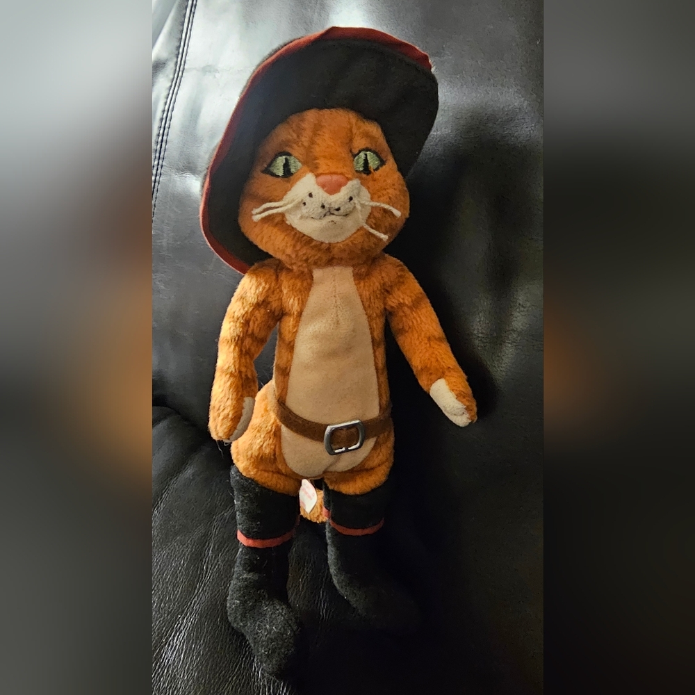 Ty Beanie Babies Puss In Boots Shrek the Third 8.5 Inch Tall Plush 2007 Edition - Picture 2 of 13